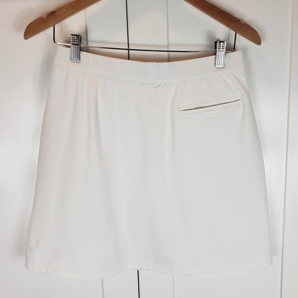 Peter Millar - Picture 2 of 4